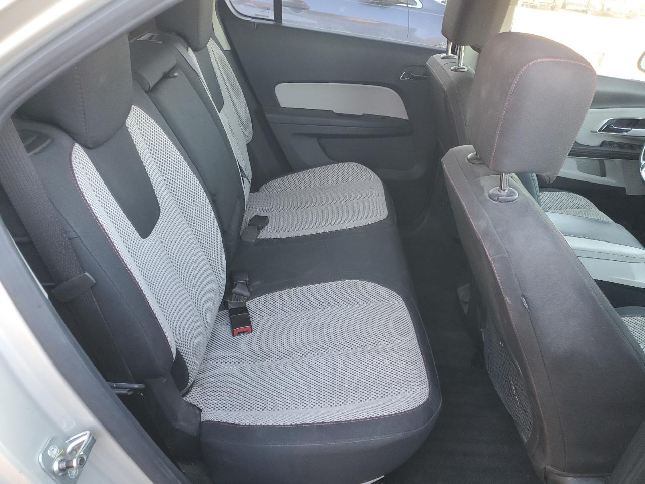 2011 Chevrolet Equinox - Image 11