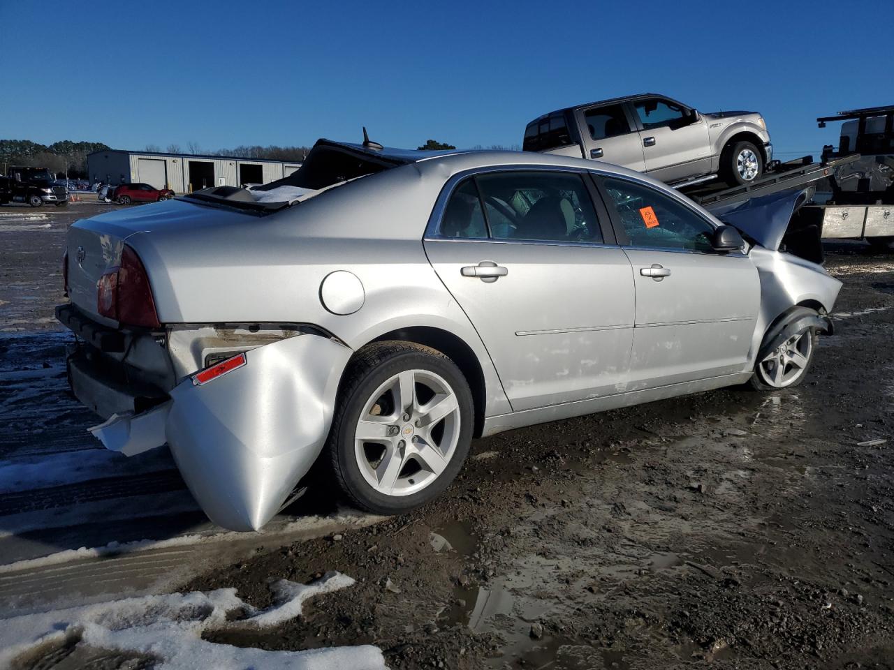 2011 Chevrolet Malibu - Image 3