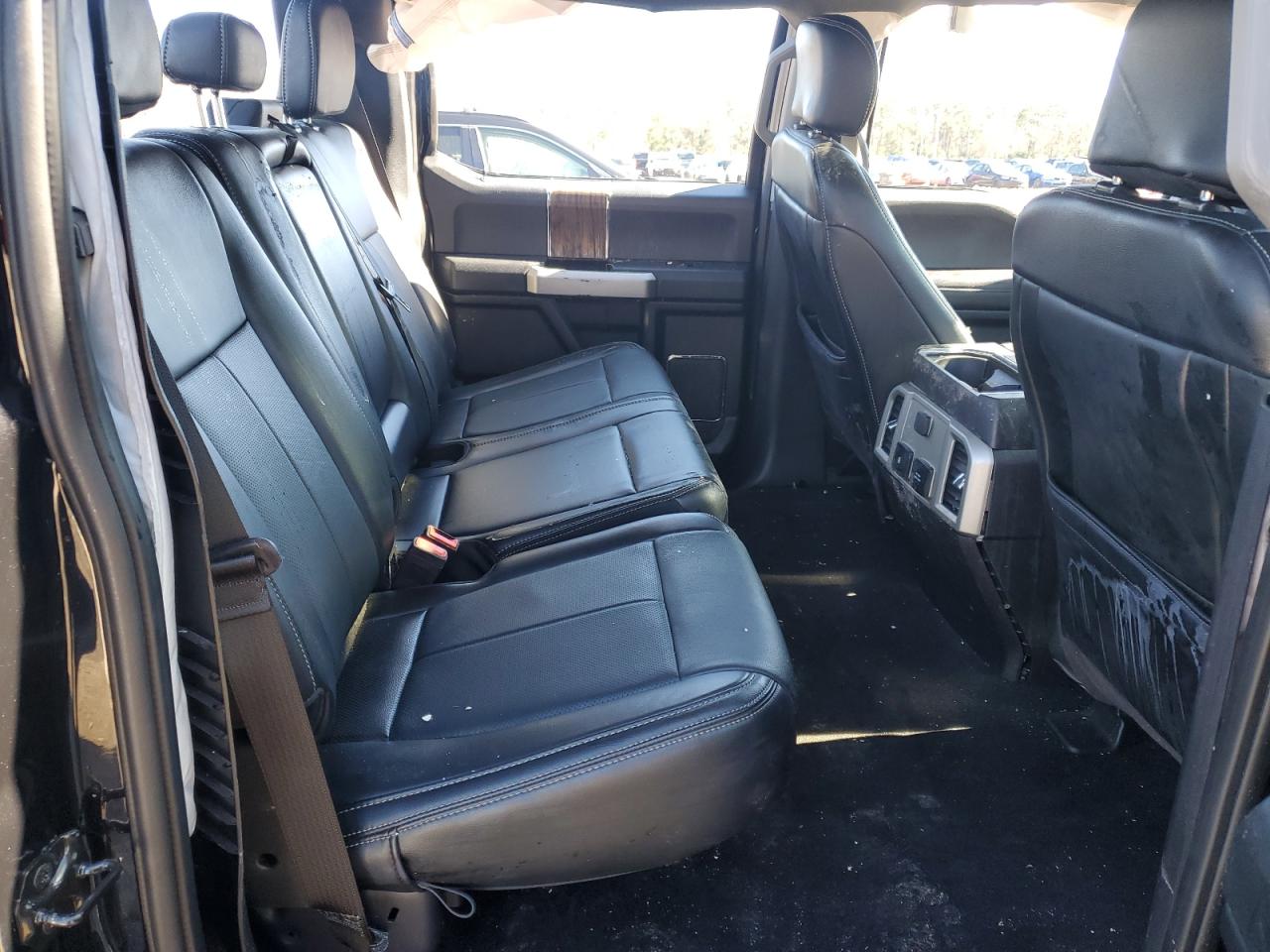 2019 Ford F-150 - Image 10