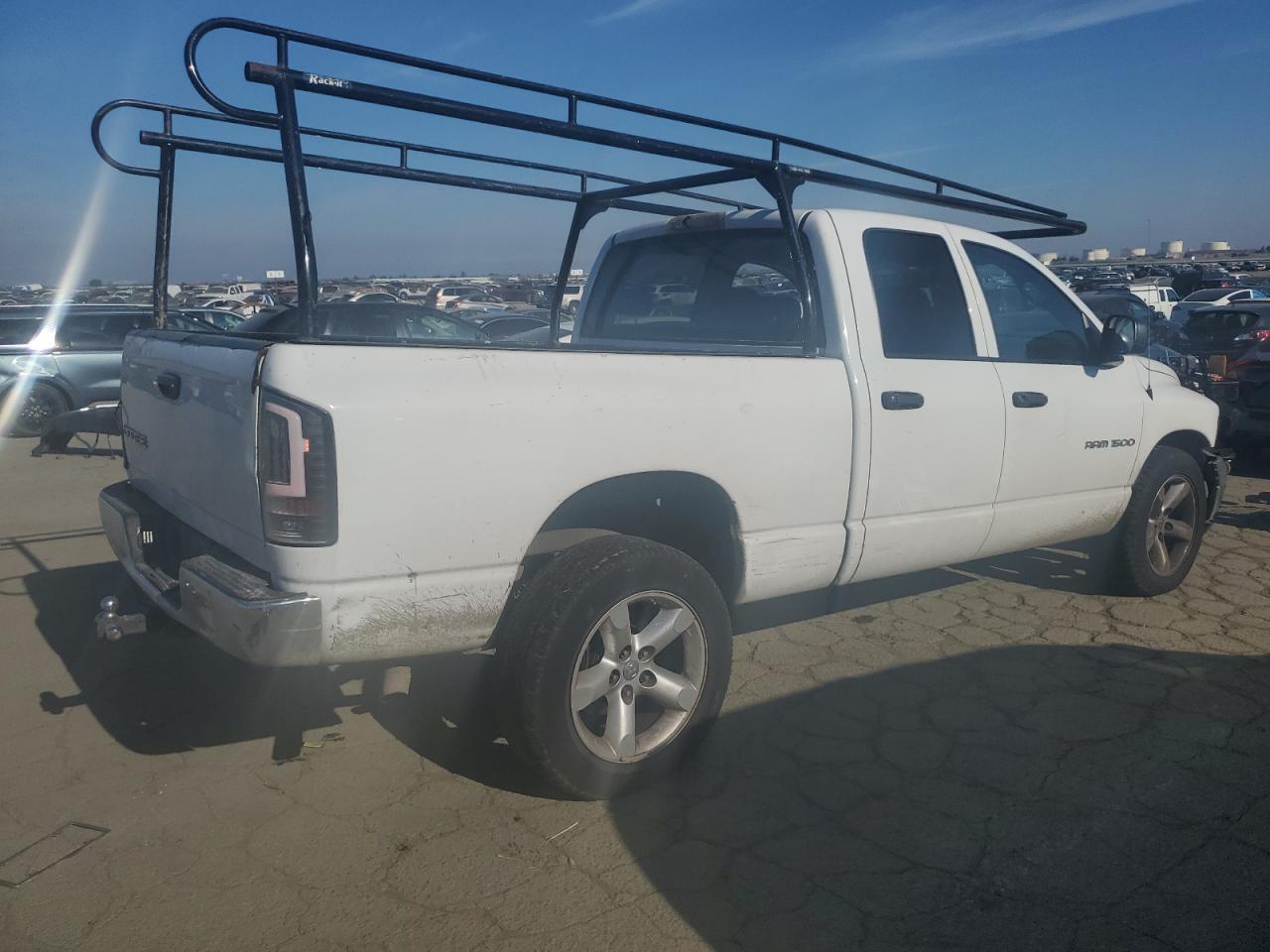 2004 Dodge RAM - Image 3