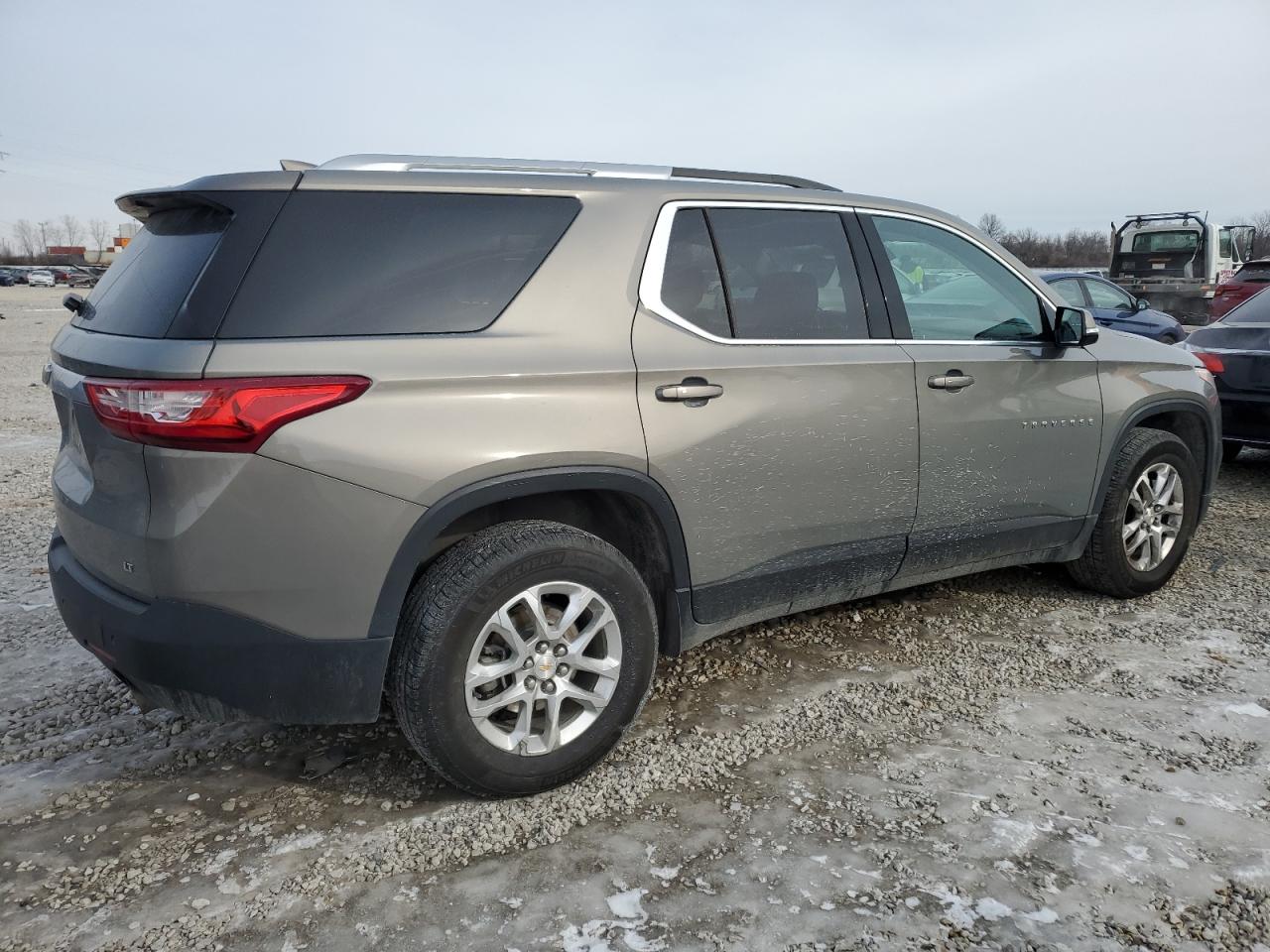 2018 Chevrolet Traverse - Image 3