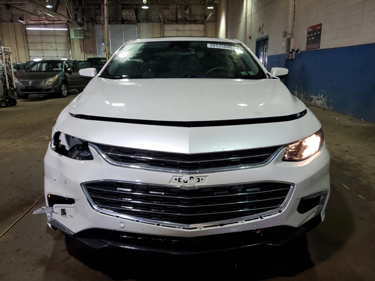 2016 Chevrolet Malibu - Image 5