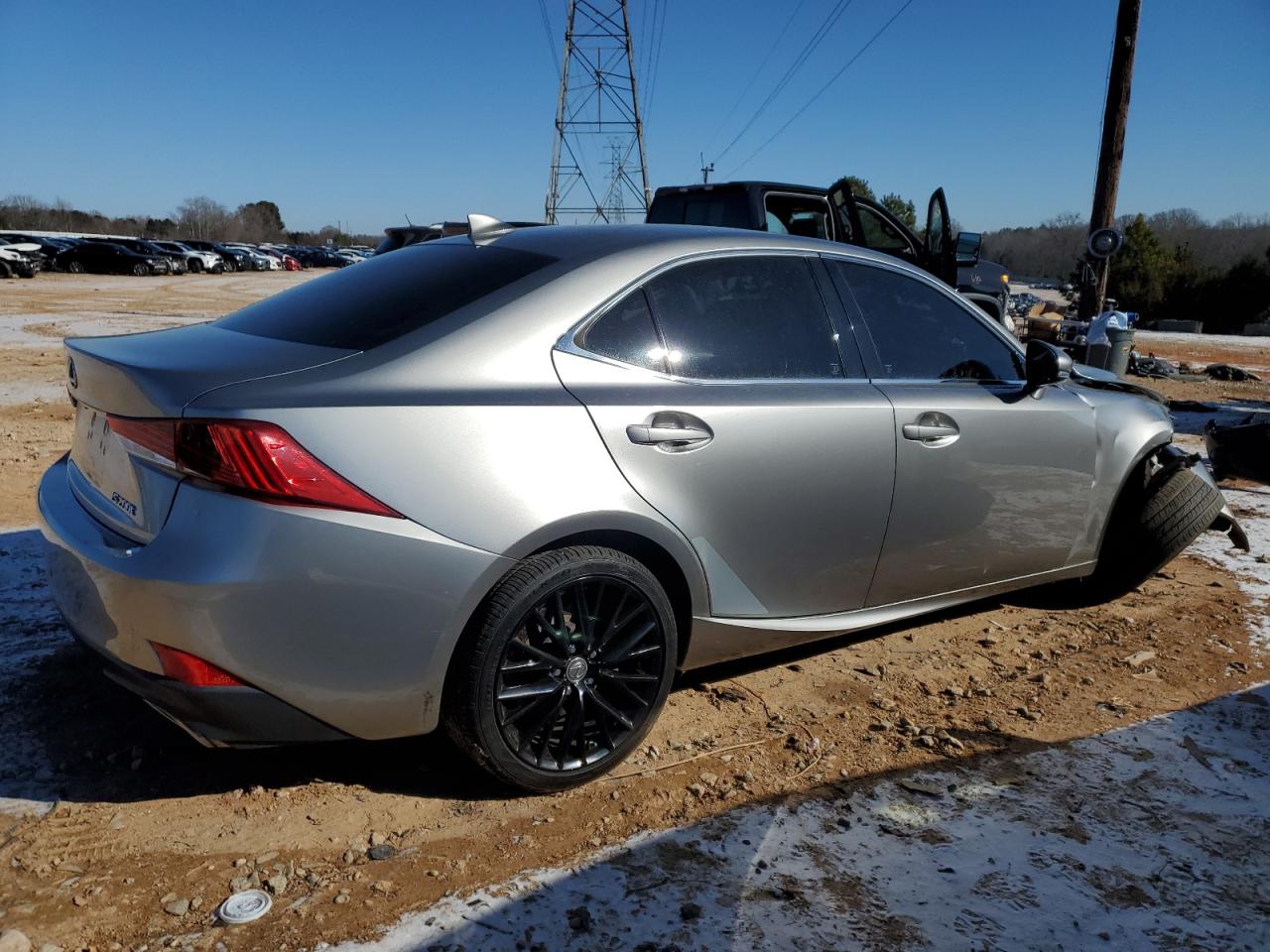 2017 Lexus IS - Image 3