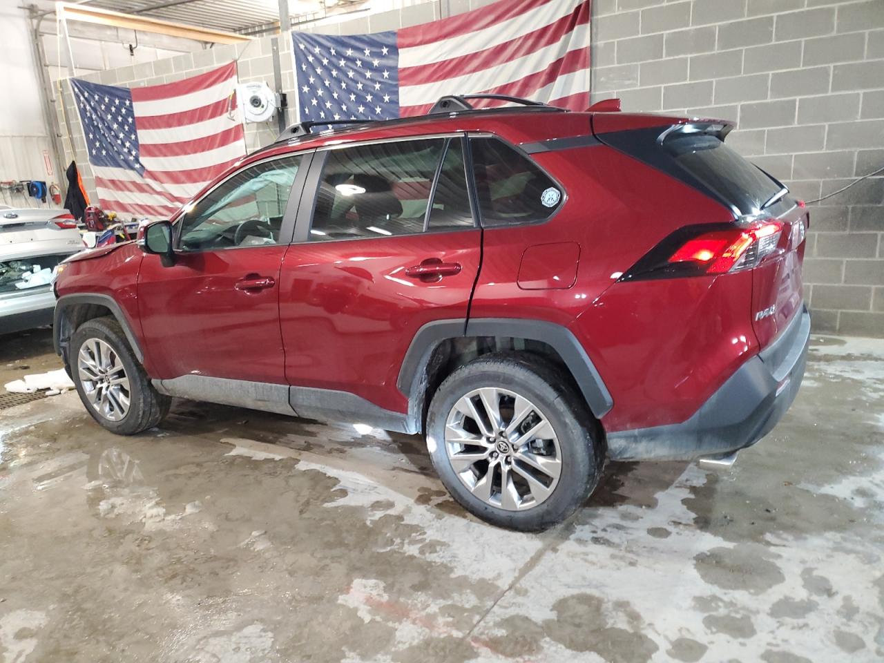 2024 Toyota RAV 4 - Image 2