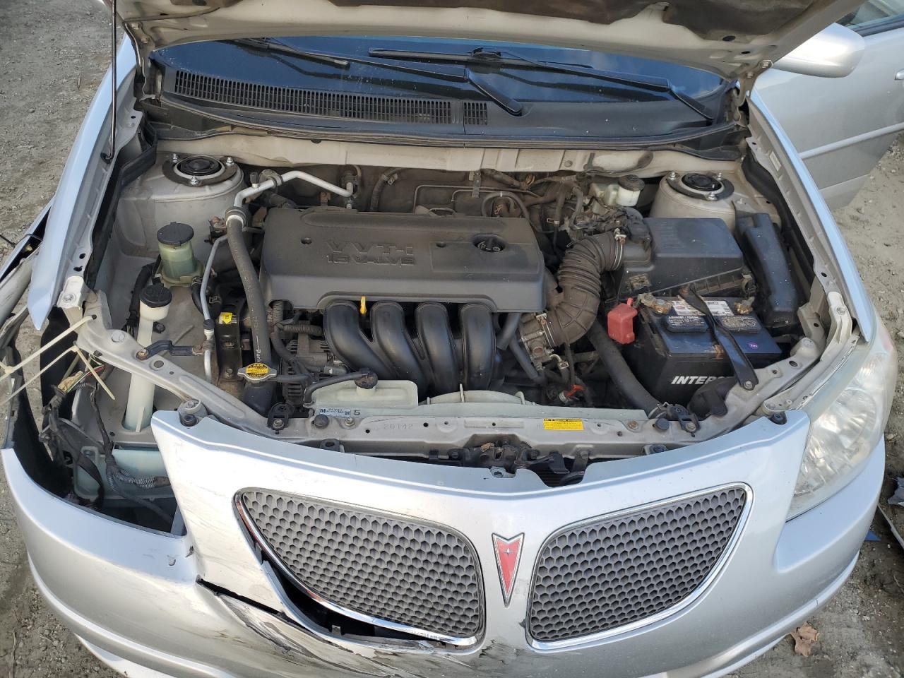 2008 Pontiac Vibe - Image 12