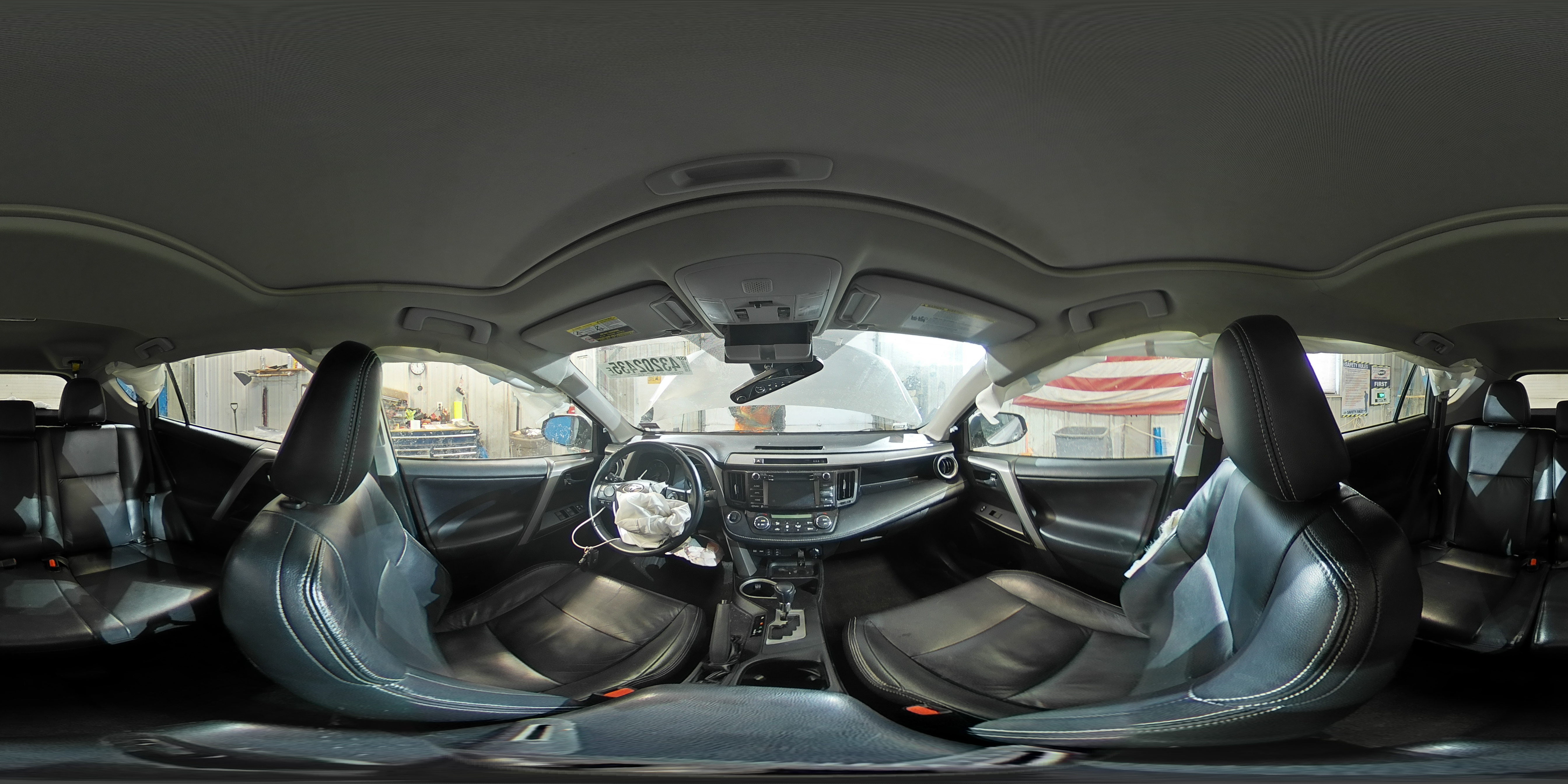 2018 Toyota RAV 4 - Image 14