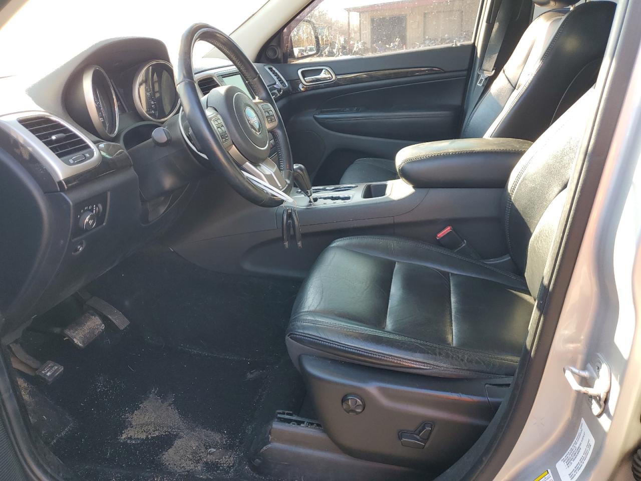 2012 Jeep Grand Cherokee - Image 7