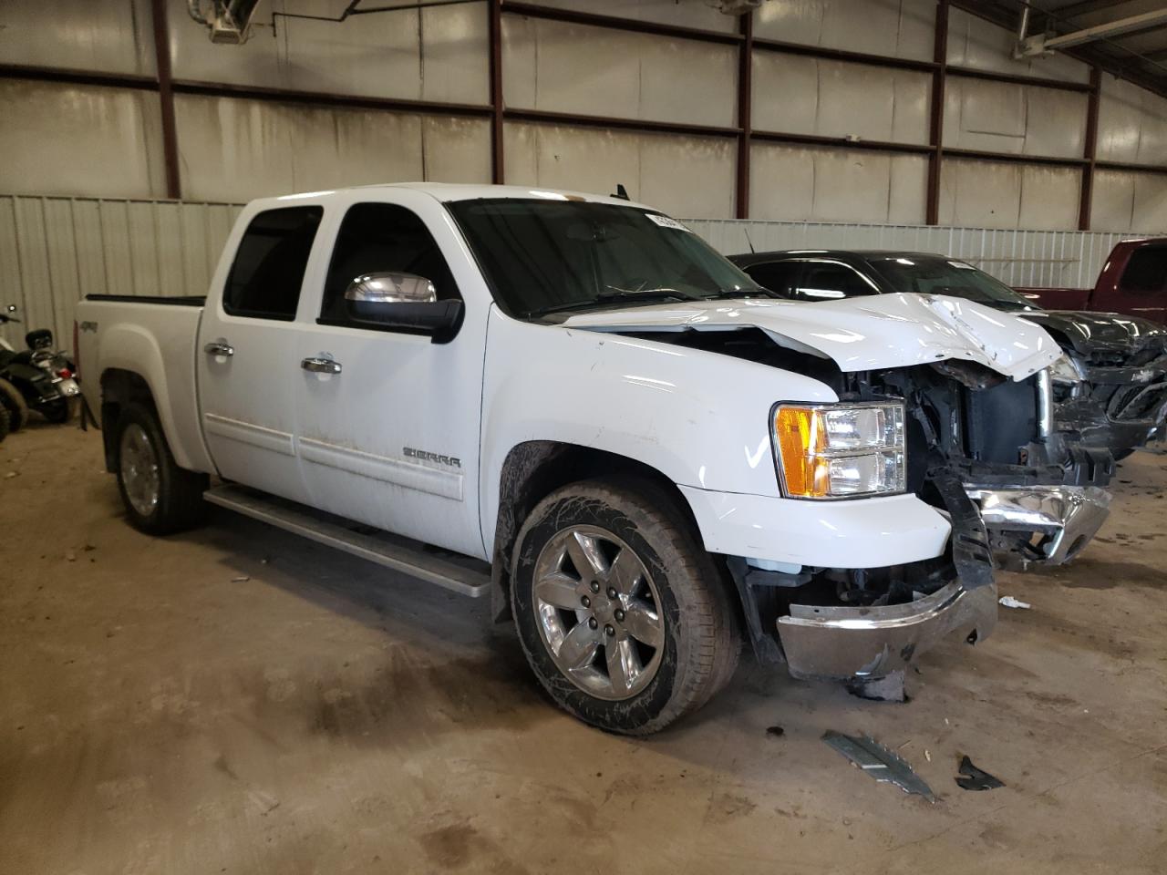 2013 GMC Sierra - Image 4