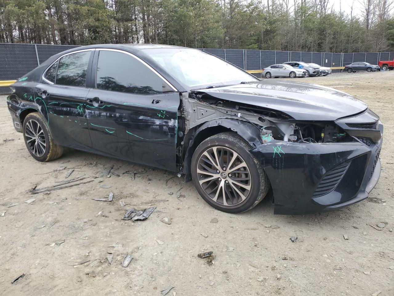 2018 Toyota Camry - Image 4
