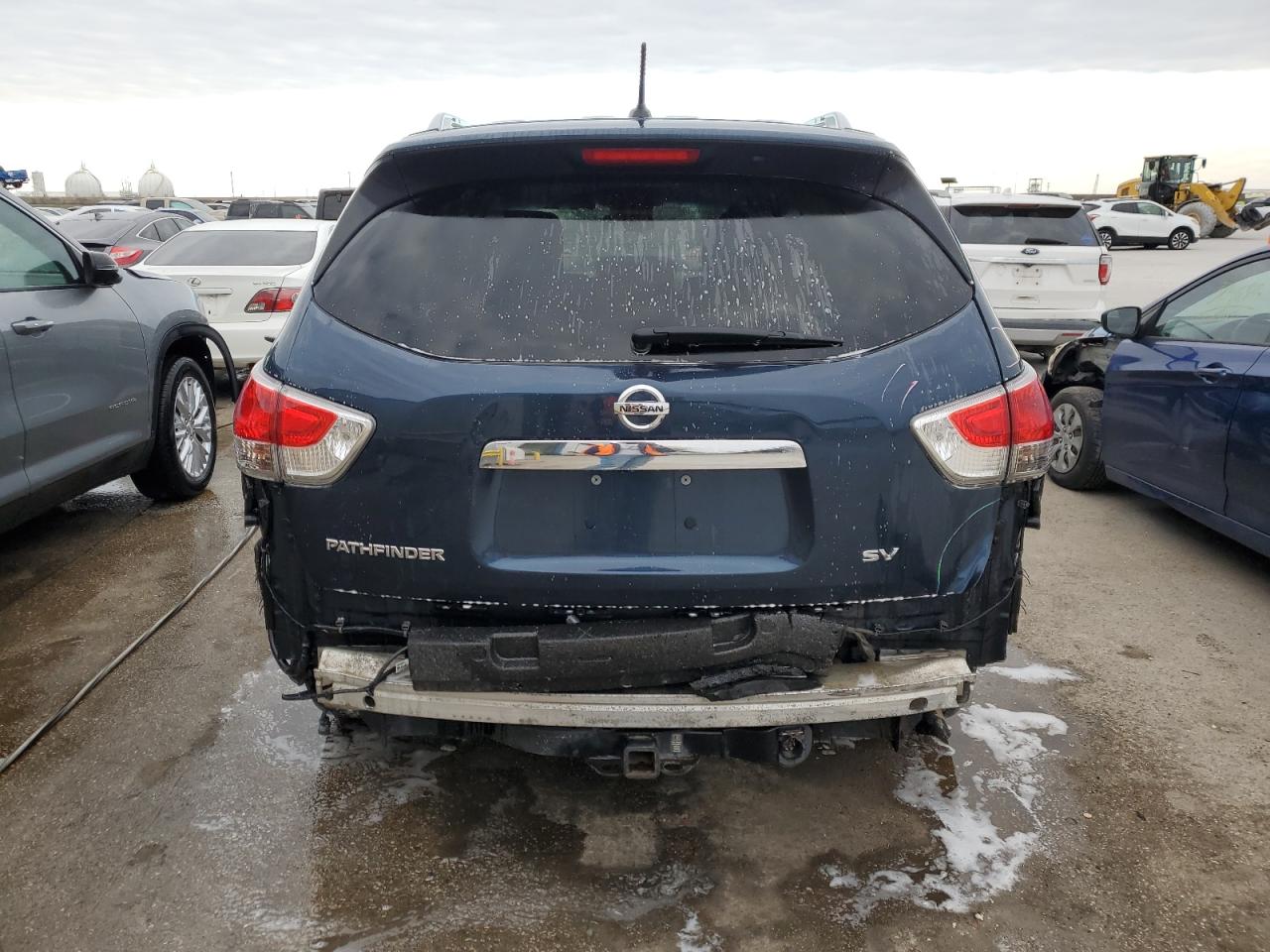 2015 Nissan Pathfinder - Image 6