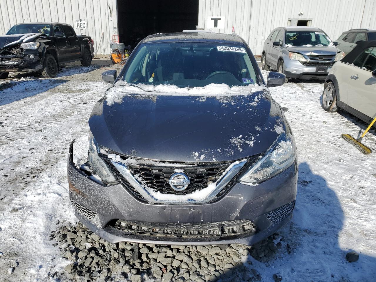 2016 Nissan Sentra - Image 5