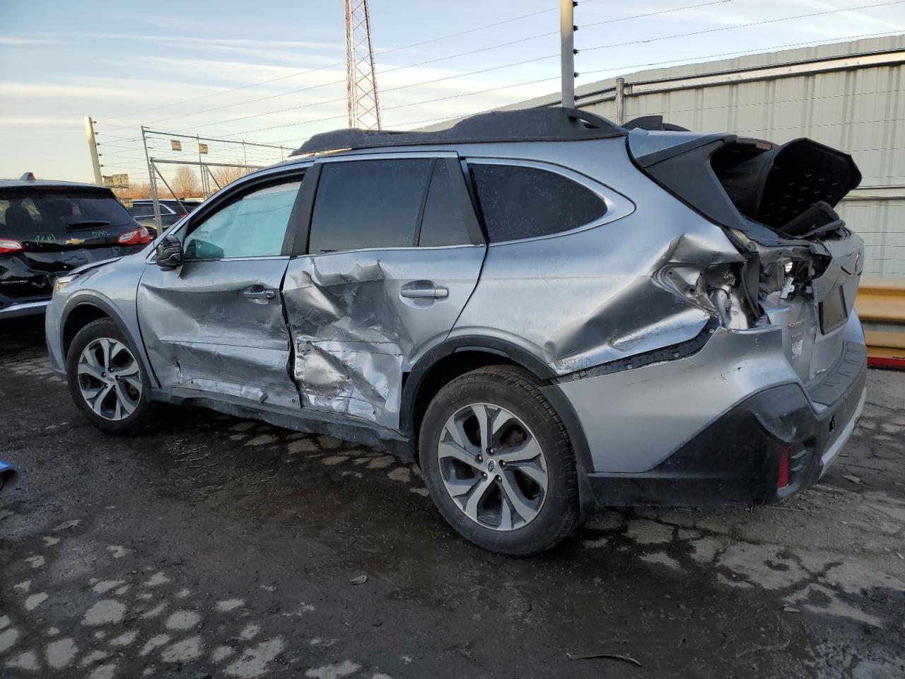 2021 Subaru Outback - Image 2