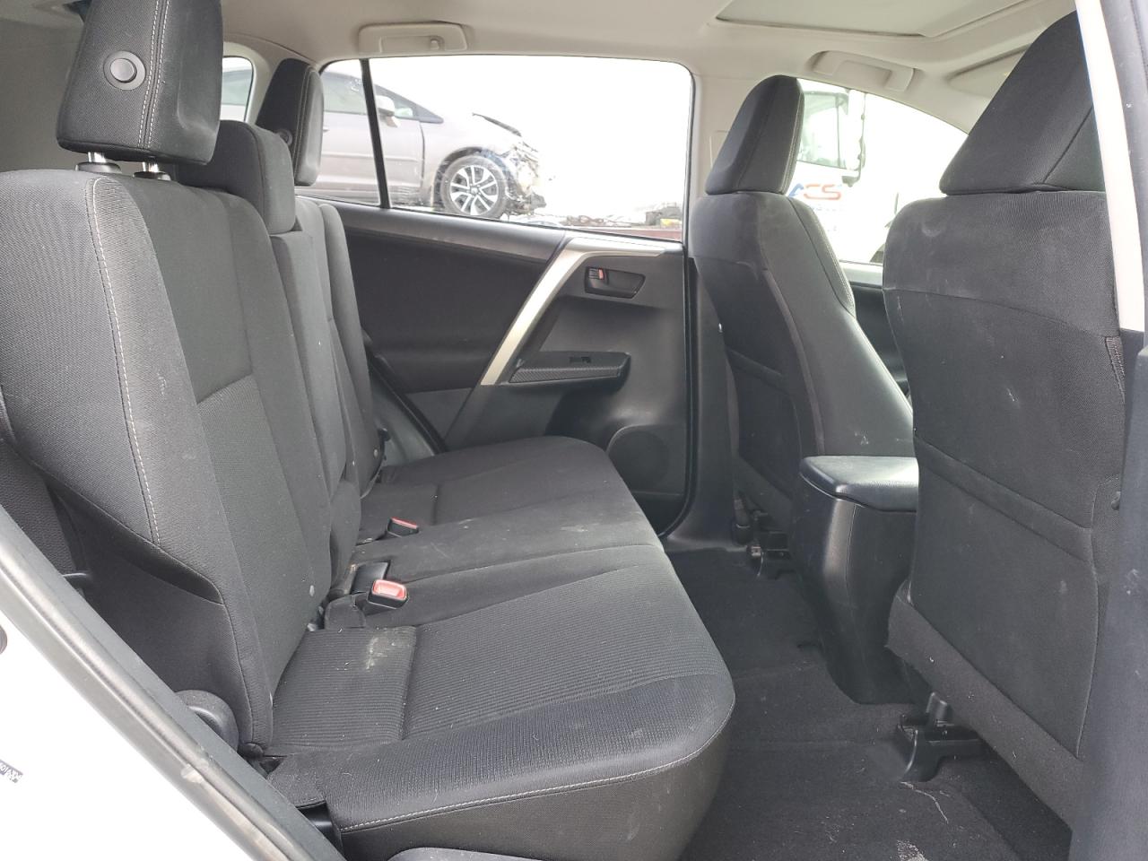 2013 Toyota RAV 4 - Image 11