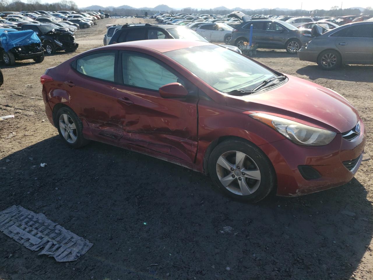 2013 Hyundai Elantra - Image 4