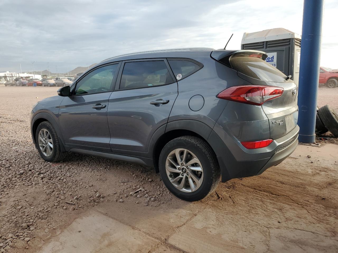 2016 Hyundai Tucson - Image 2