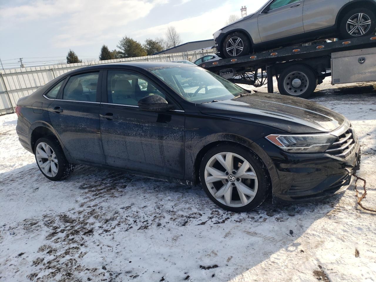 2019 Volkswagen Jetta - Image 4