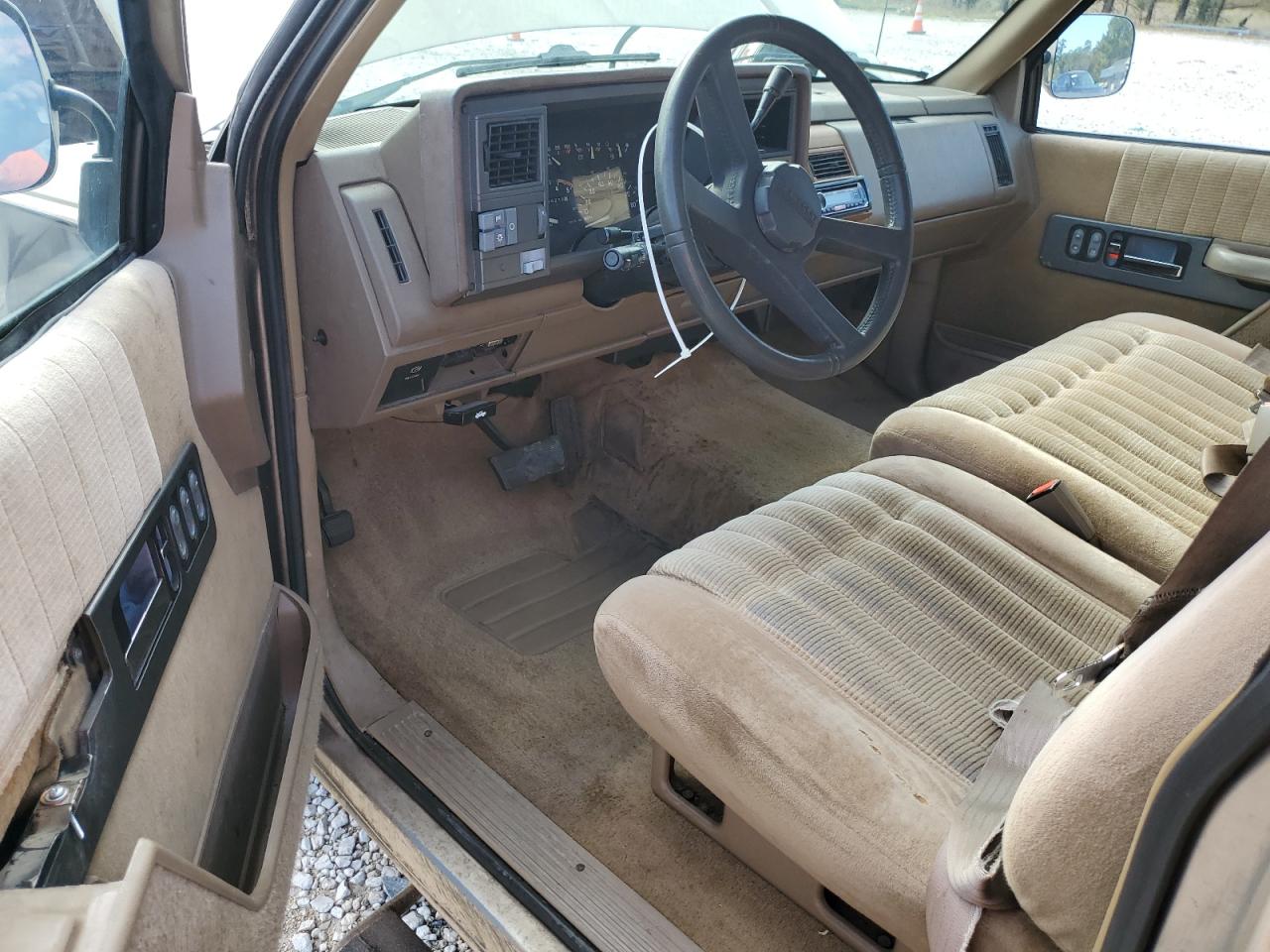 1992 Chevrolet Gmt-400 C1500 VIN: 2GCEC19K2N1266252 Lot: 87077504