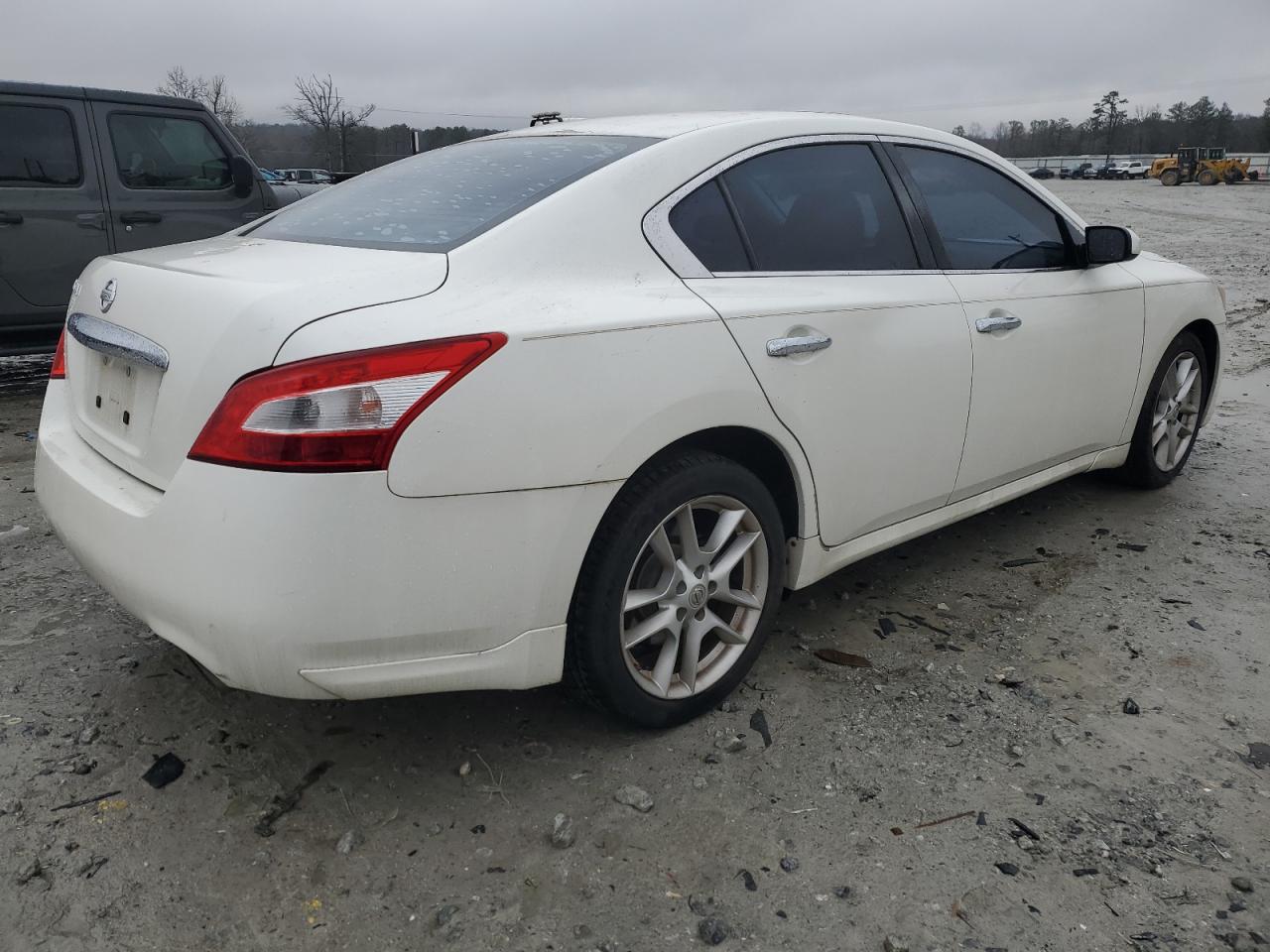 2009 Nissan Maxima - Image 3