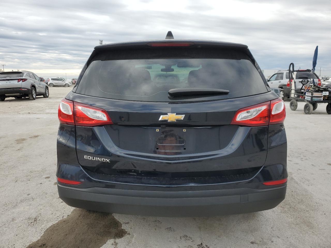 2020 Chevrolet Equinox - Image 6