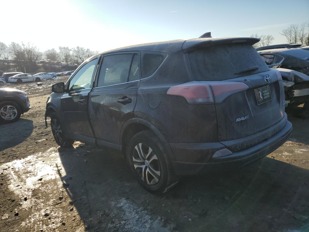 2018 Toyota RAV 4 - Image 2