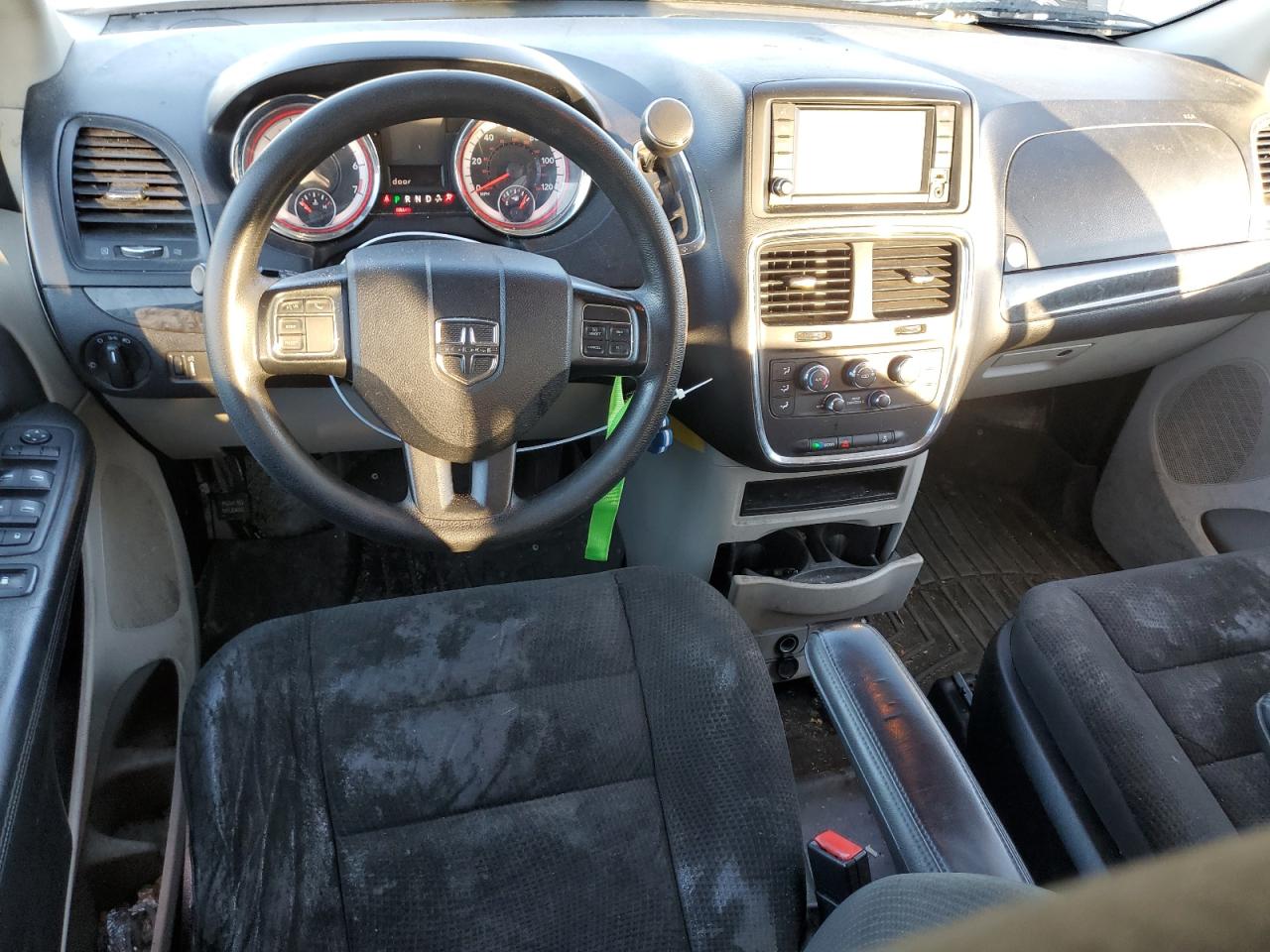 2018 Dodge Caravan - Image 8