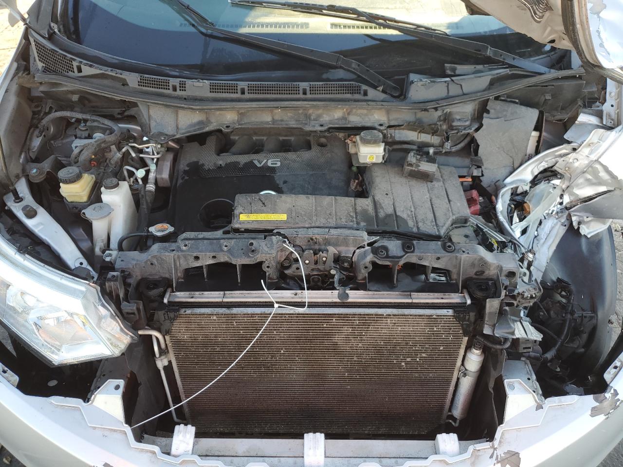 2015 Nissan Quest - Image 12
