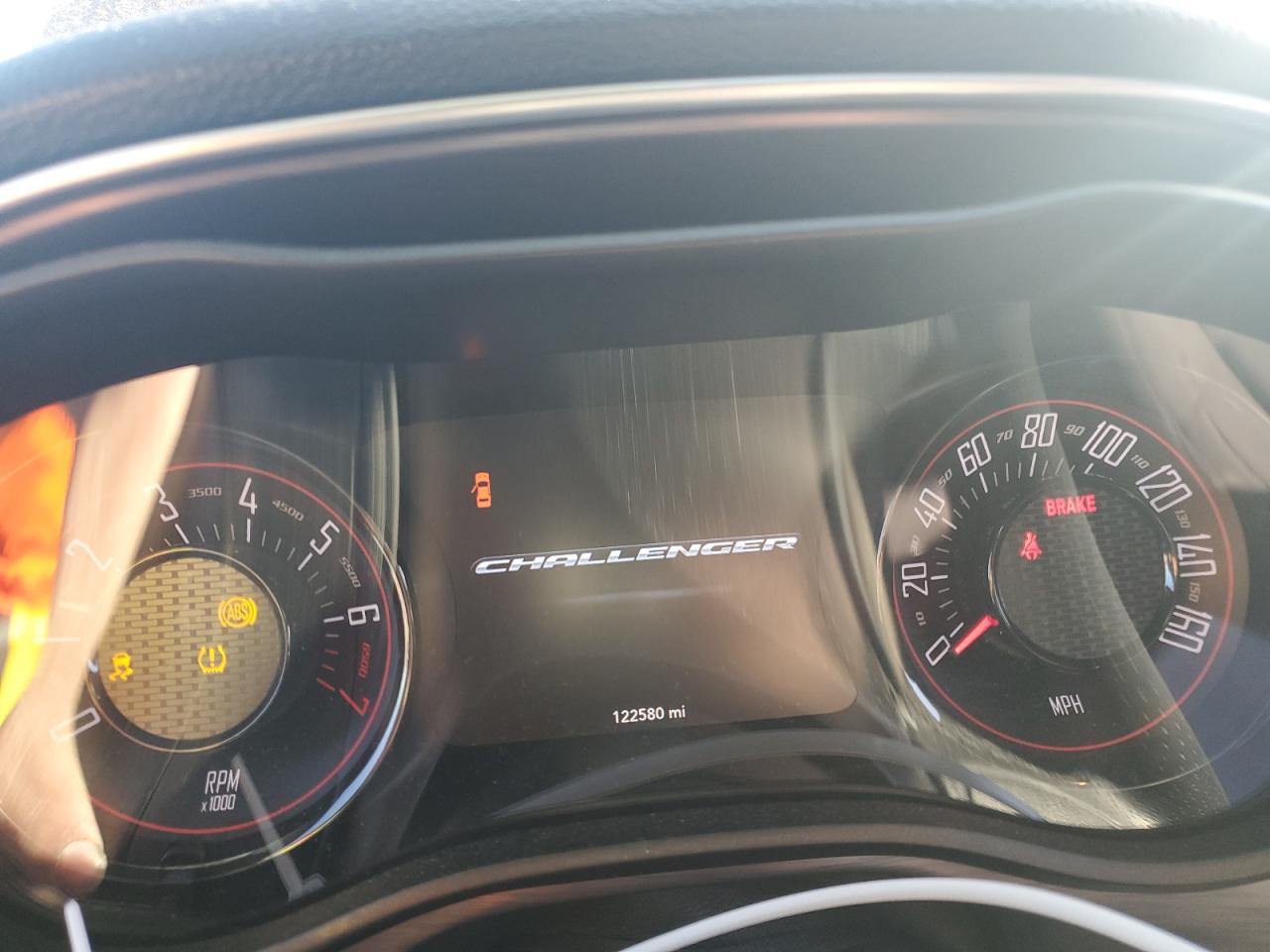 2018 Dodge Challenger - Image 9