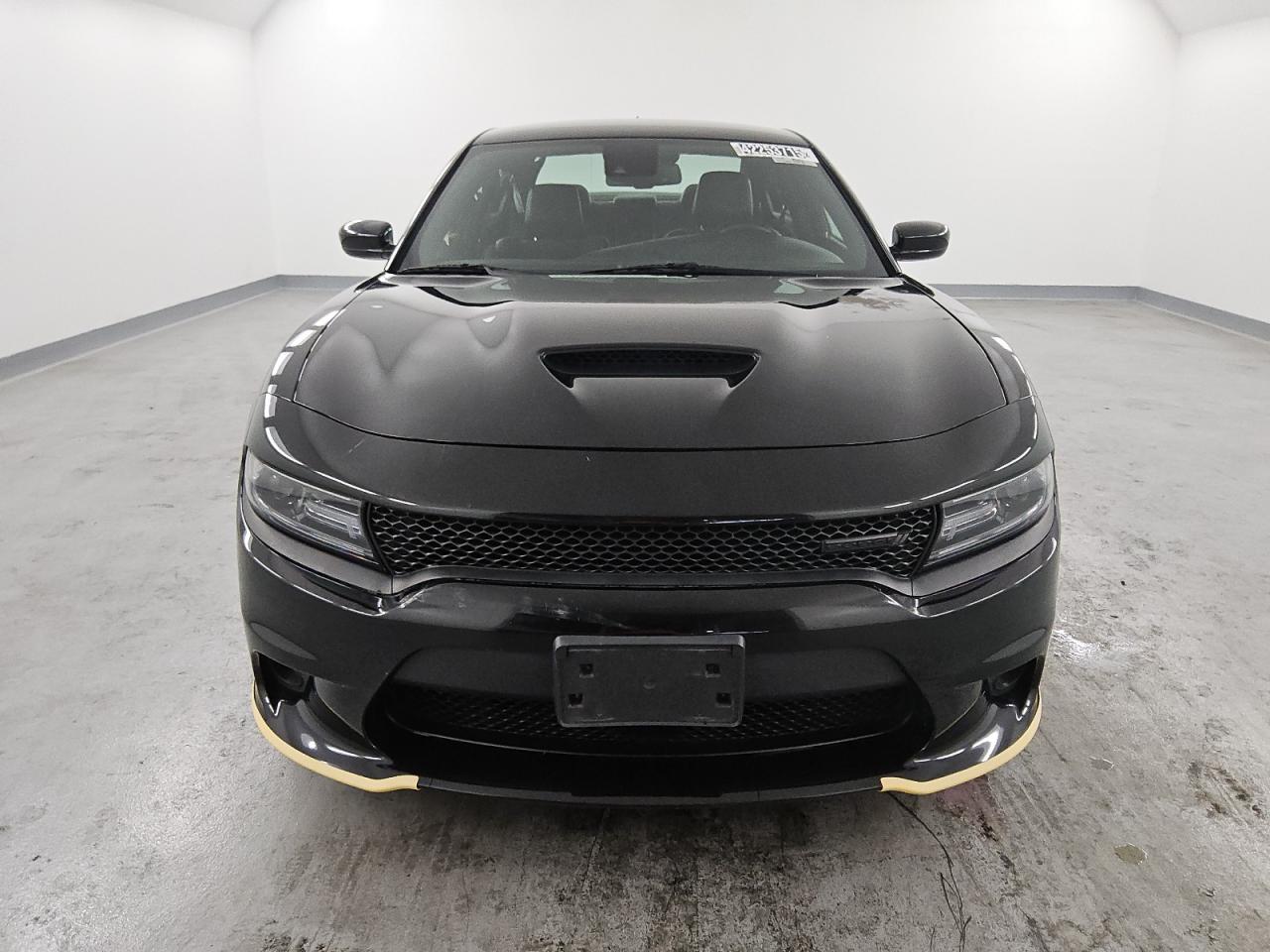 2021 Dodge Charger - Image 5