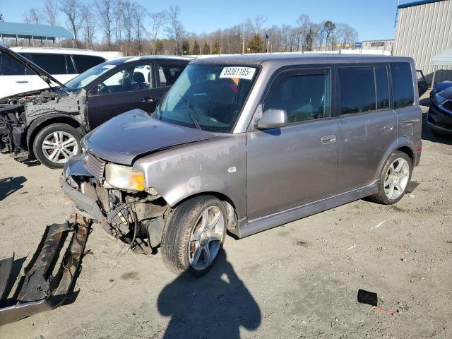 2004 Toyota Scion Xb