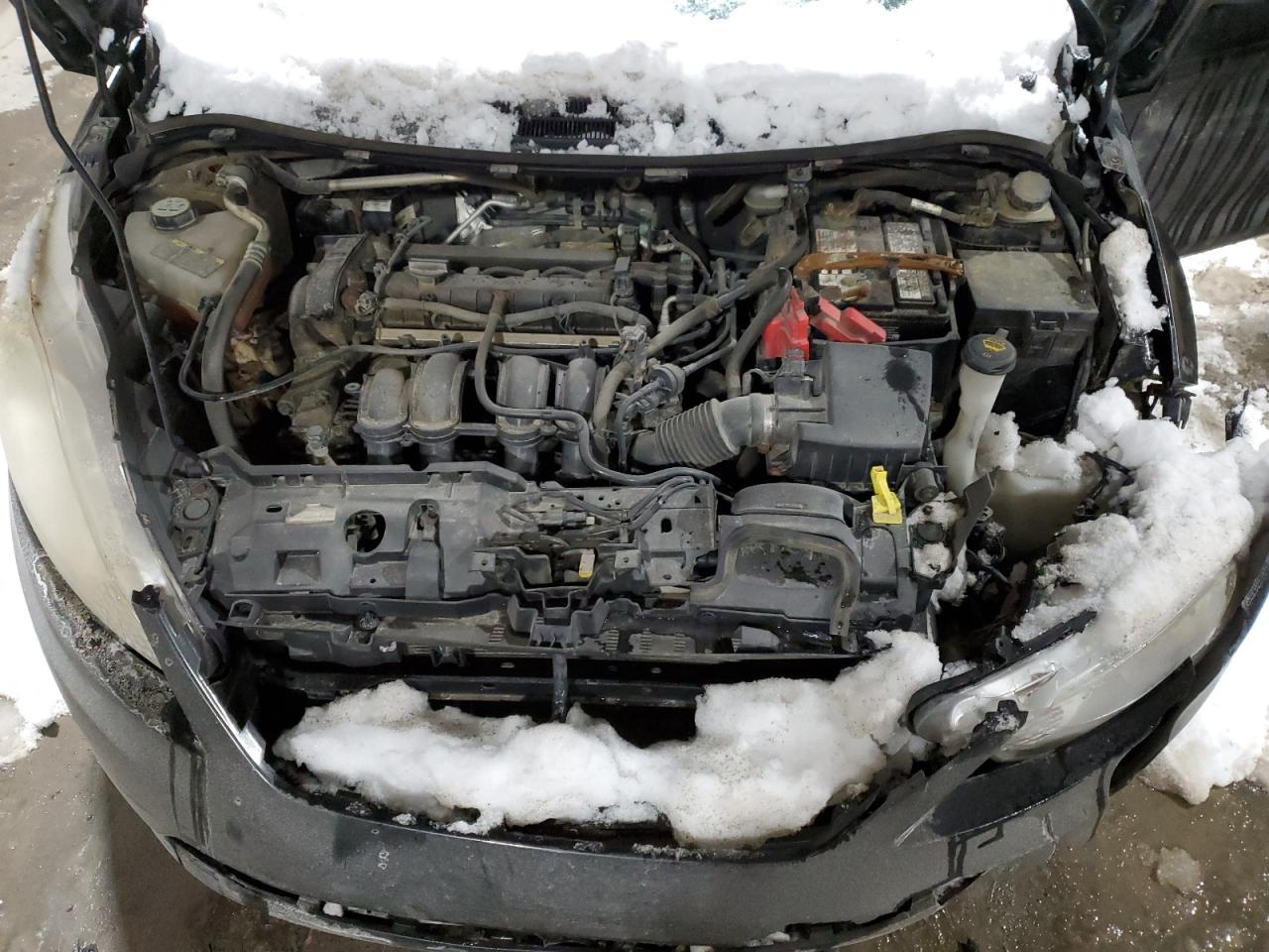 2013 Ford Fiesta - Image 11