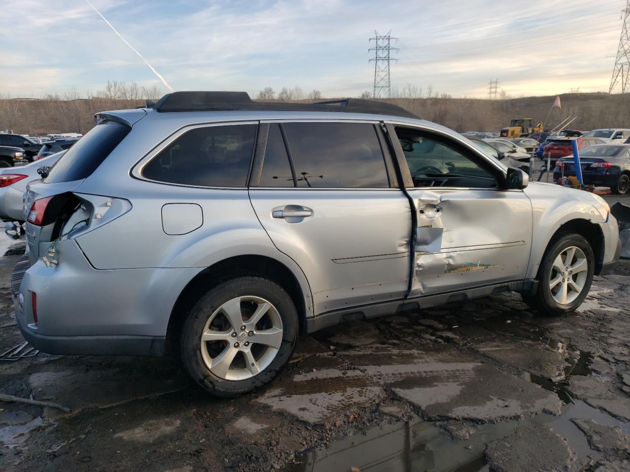 VIN 4S4BRDNC5E2279610 2014 SUBARU OUTBACK no.3