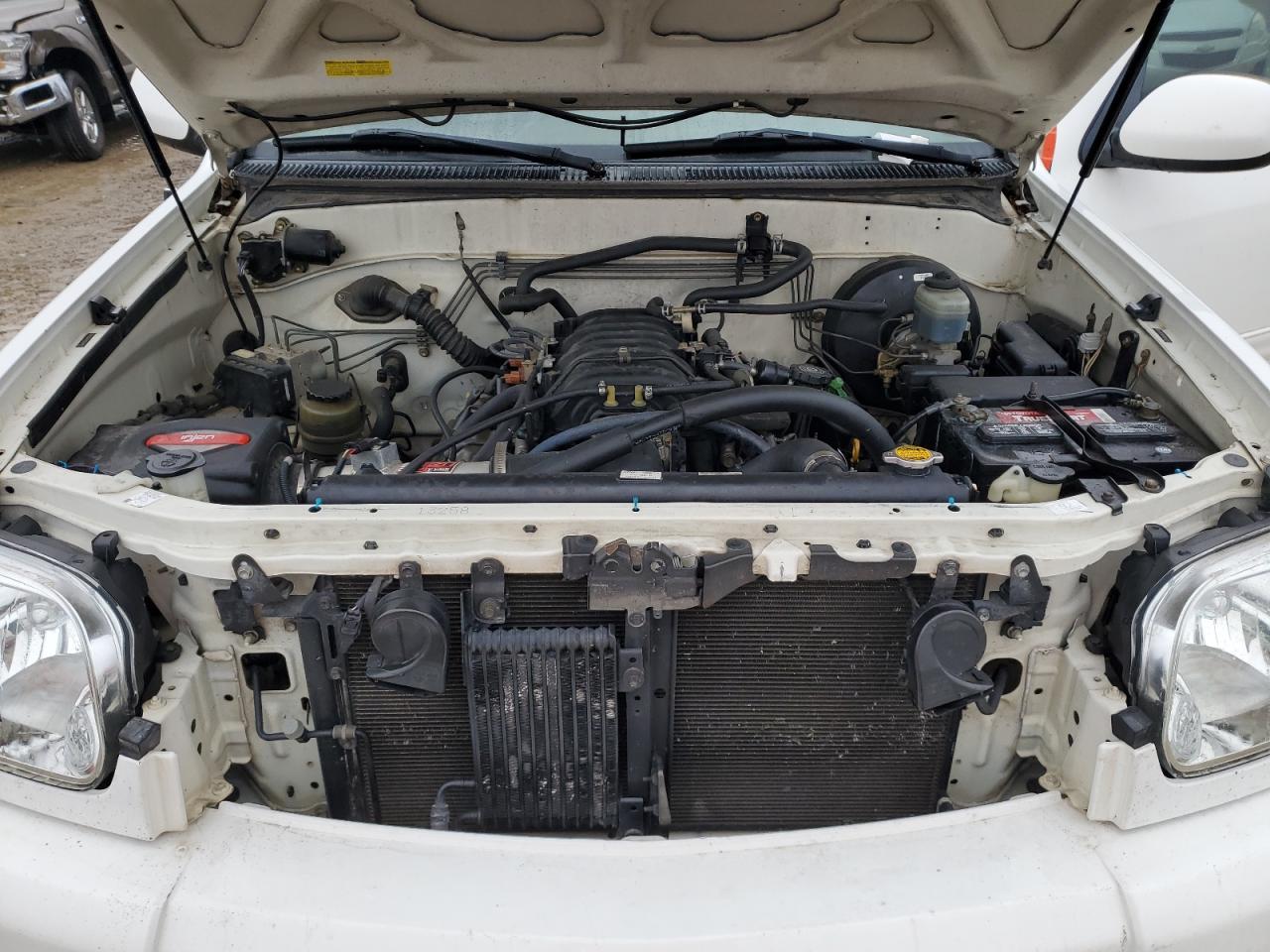 2005 Toyota Tundra - Image 11