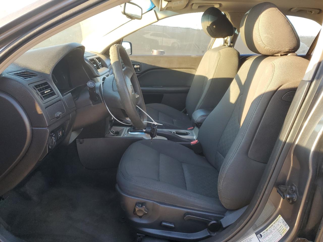2010 Ford Fusion - Image 7