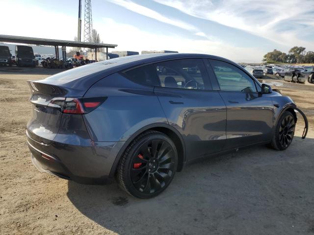  TESLA MODEL Y 2023 Серебристый