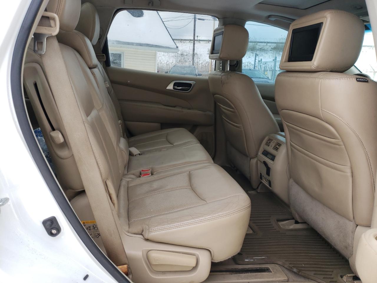 2013 Nissan Pathfinder - Image 11