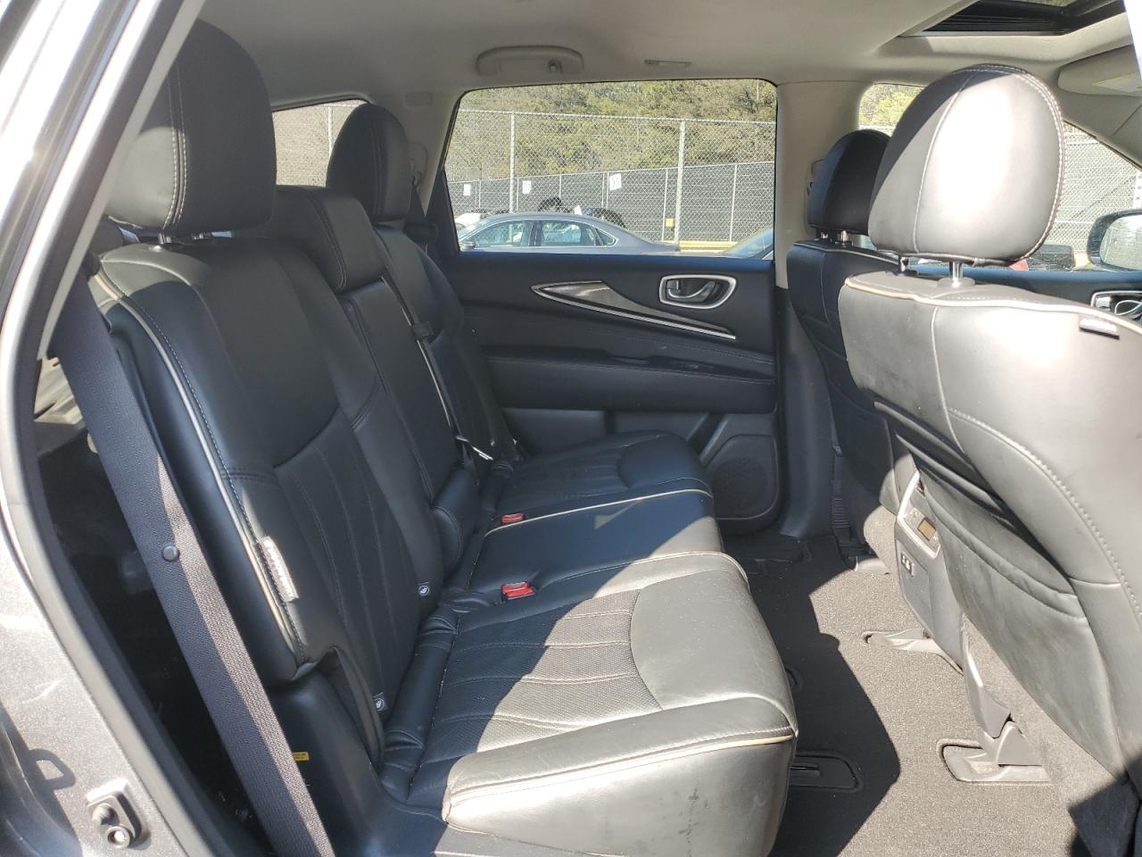 2020 Infiniti QX60 - Image 11