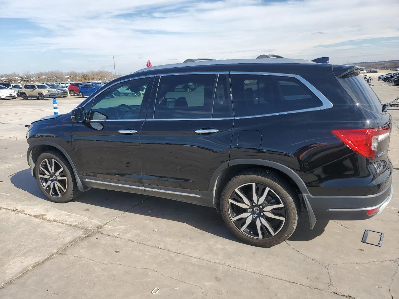 2022 Honda Pilot - Image 2