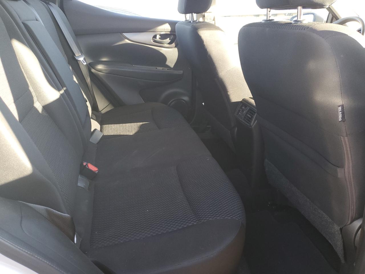 2019 Nissan Rogue - Image 11