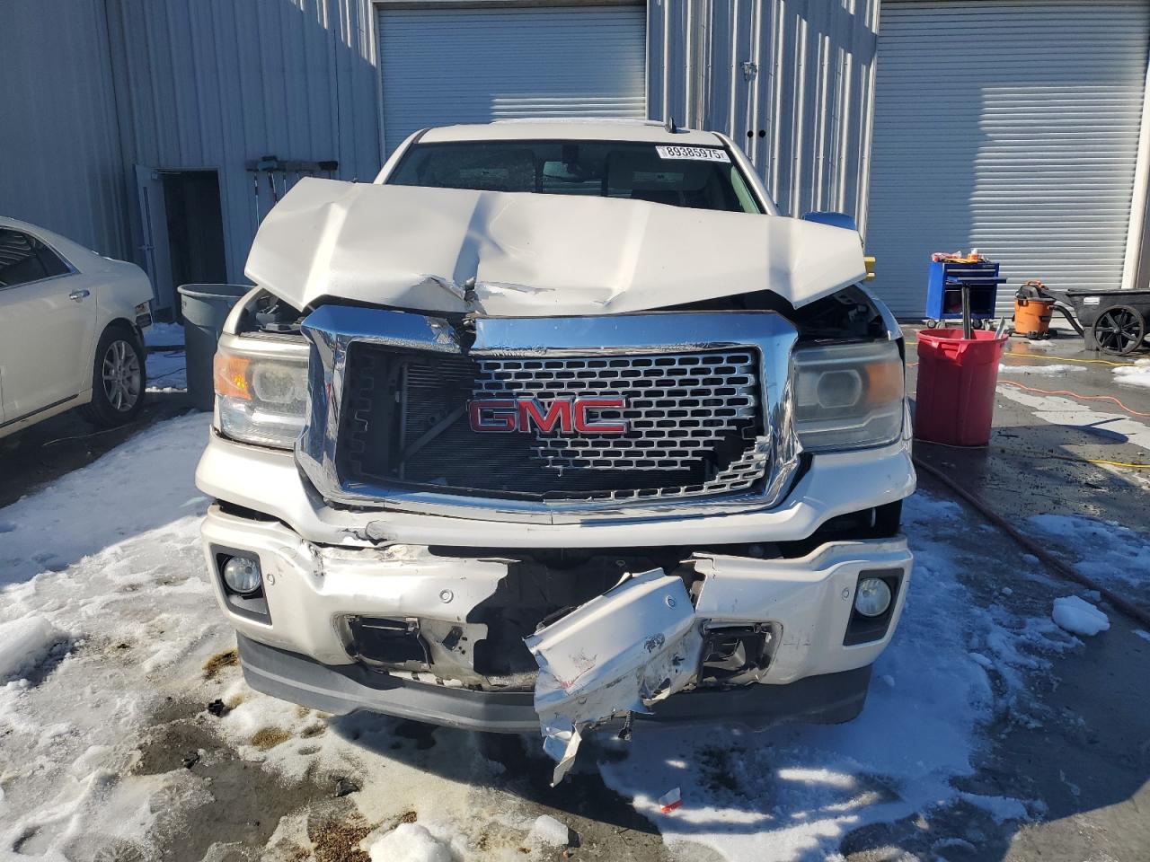 2014 GMC Sierra - Image 5