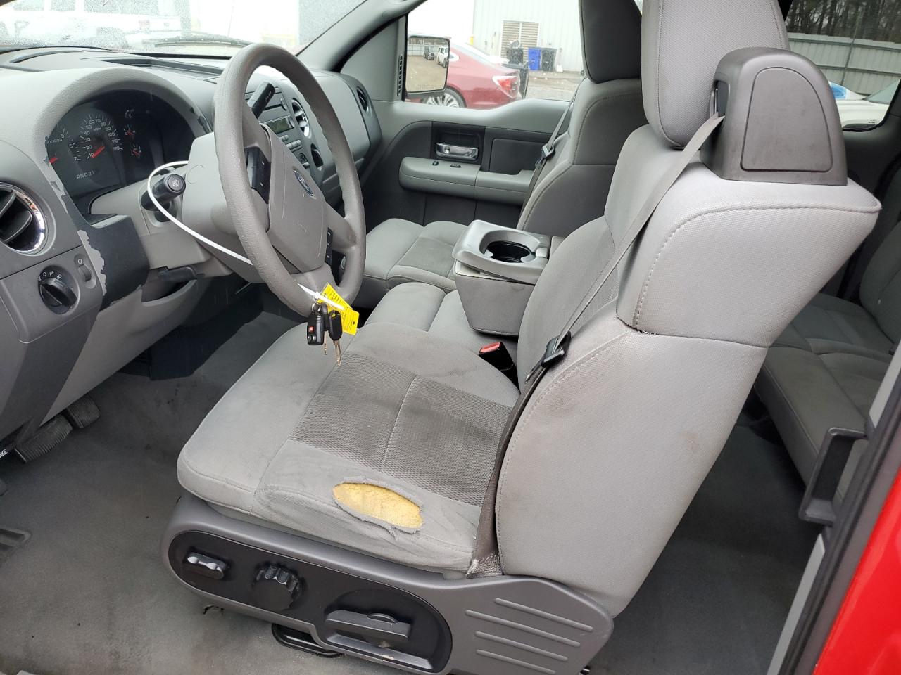 2004 Ford F-150 - Image 7