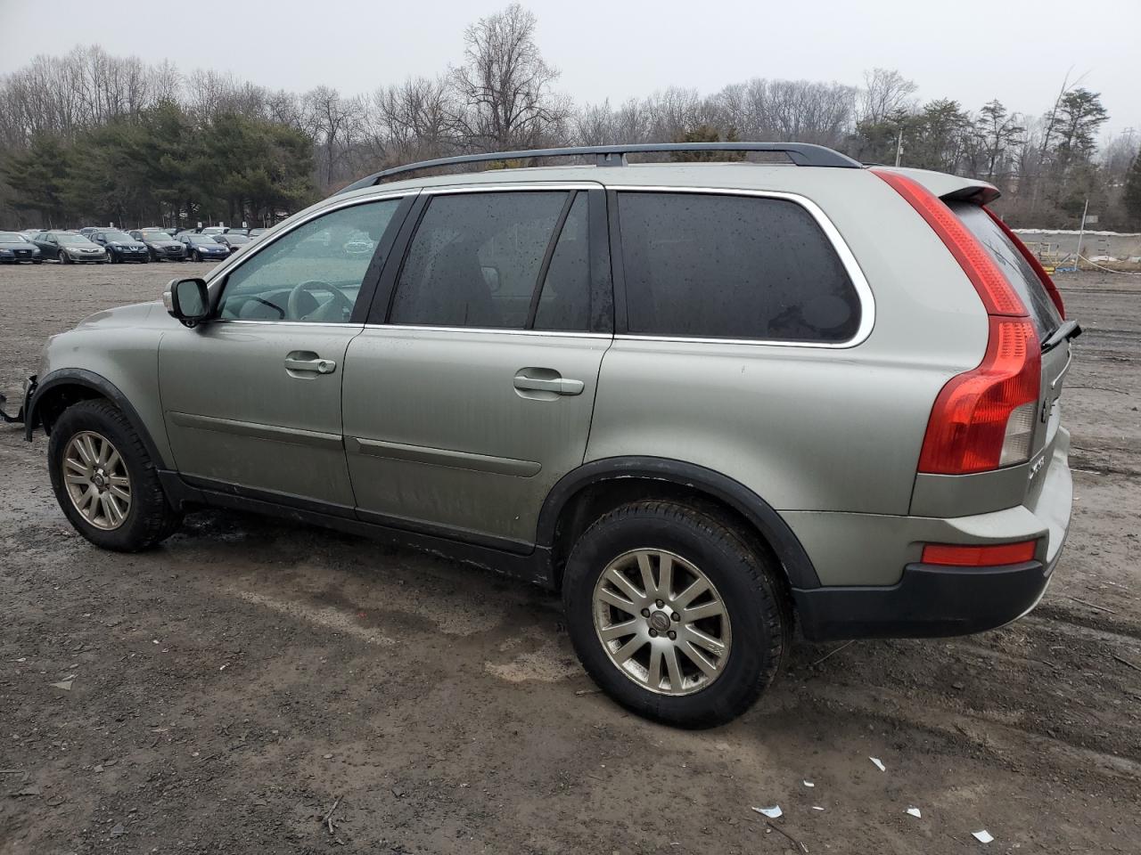 2008 Volvo XC90 - Image 2