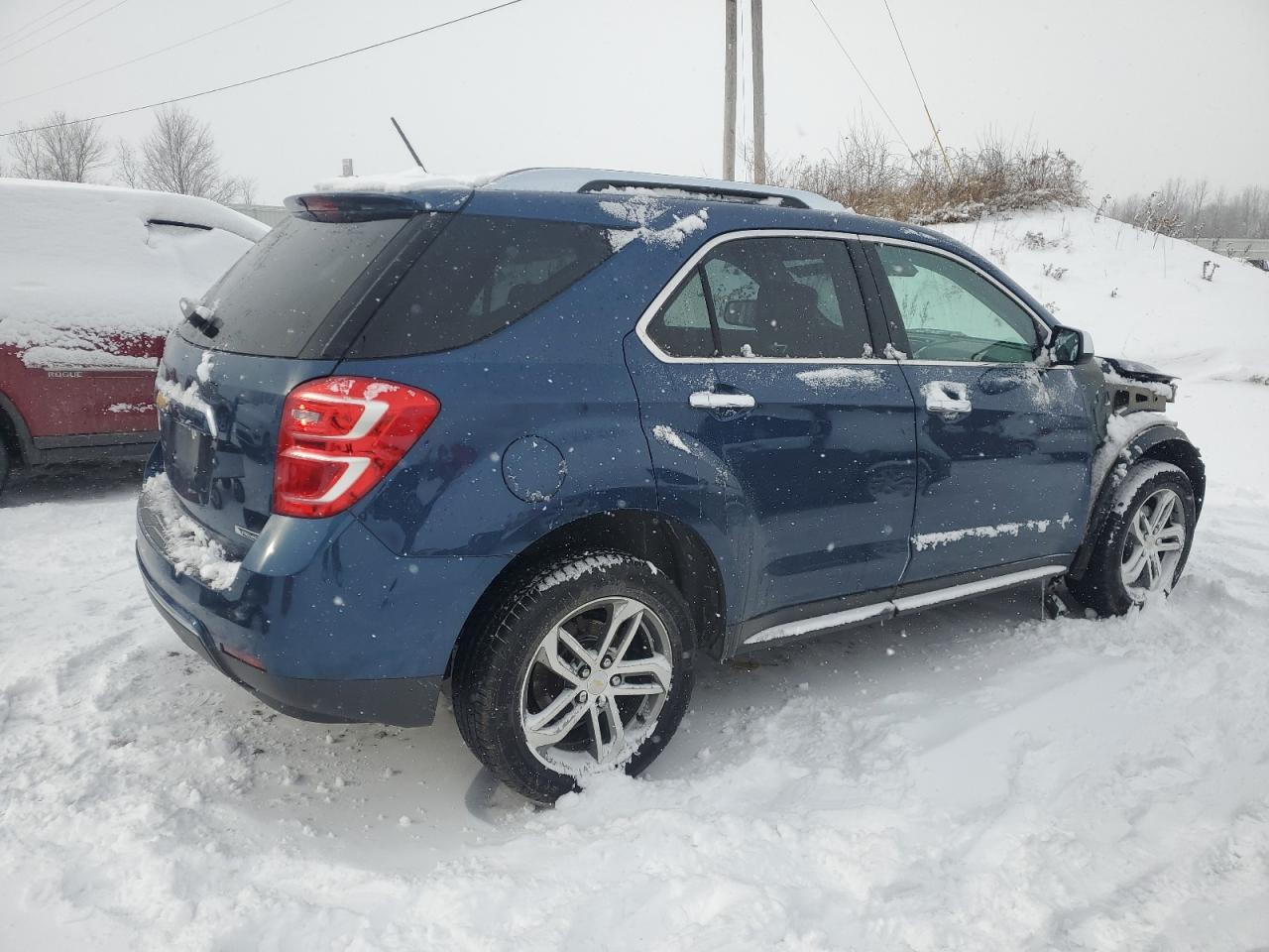 2017 Chevrolet Equinox - Image 3