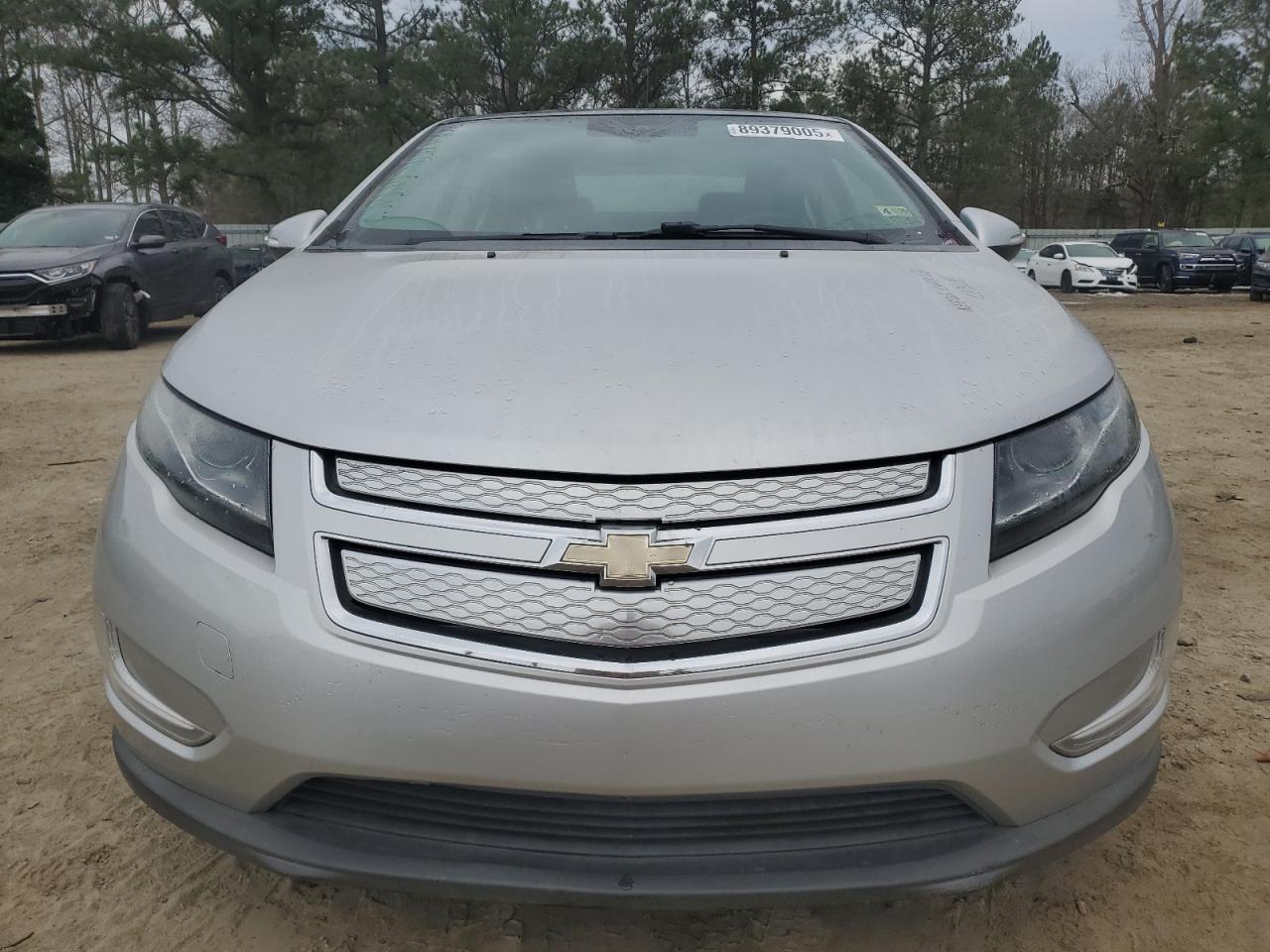 2012 Chevrolet Volt - Image 5