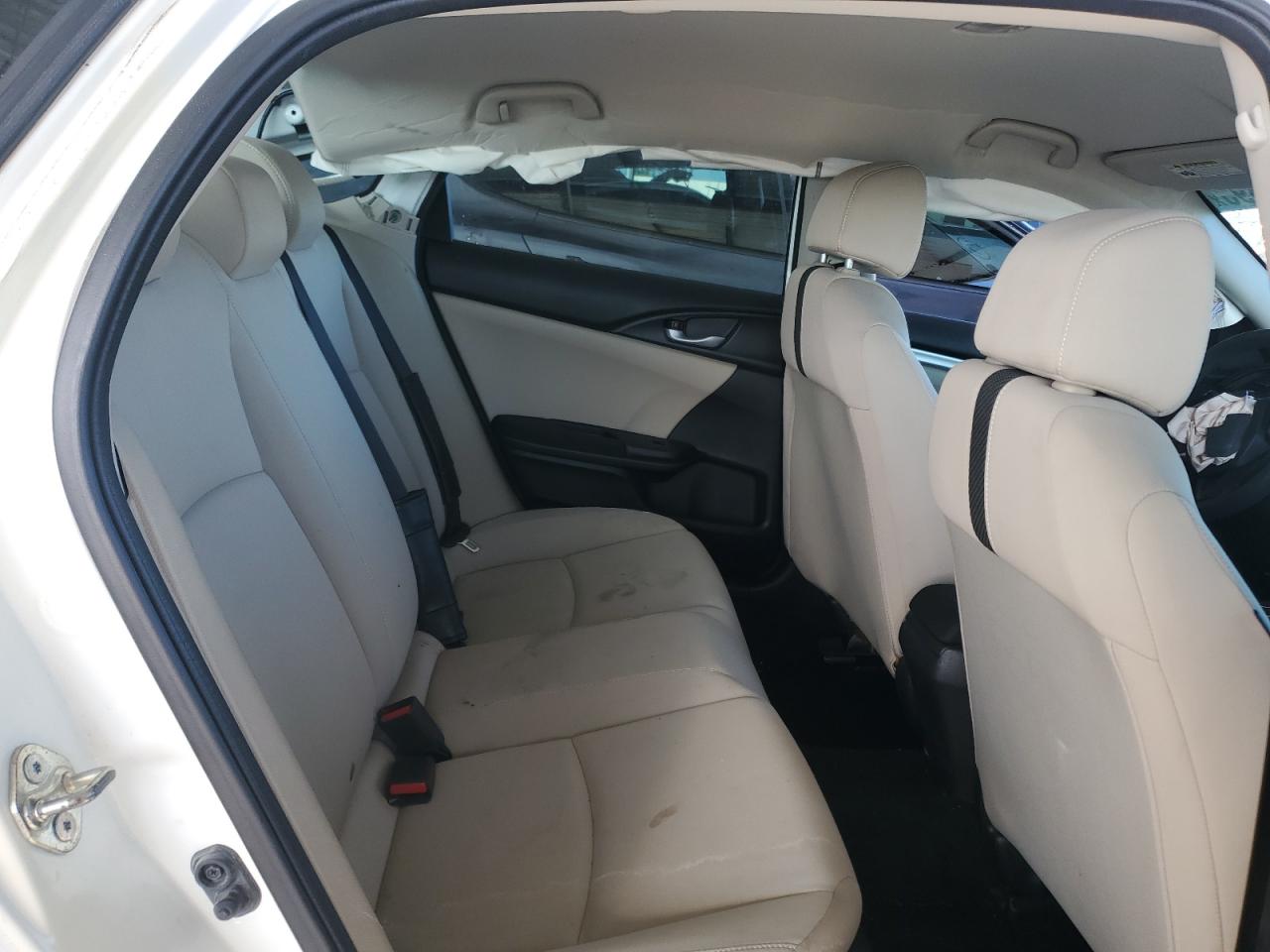 2016 Honda Civic - Image 10