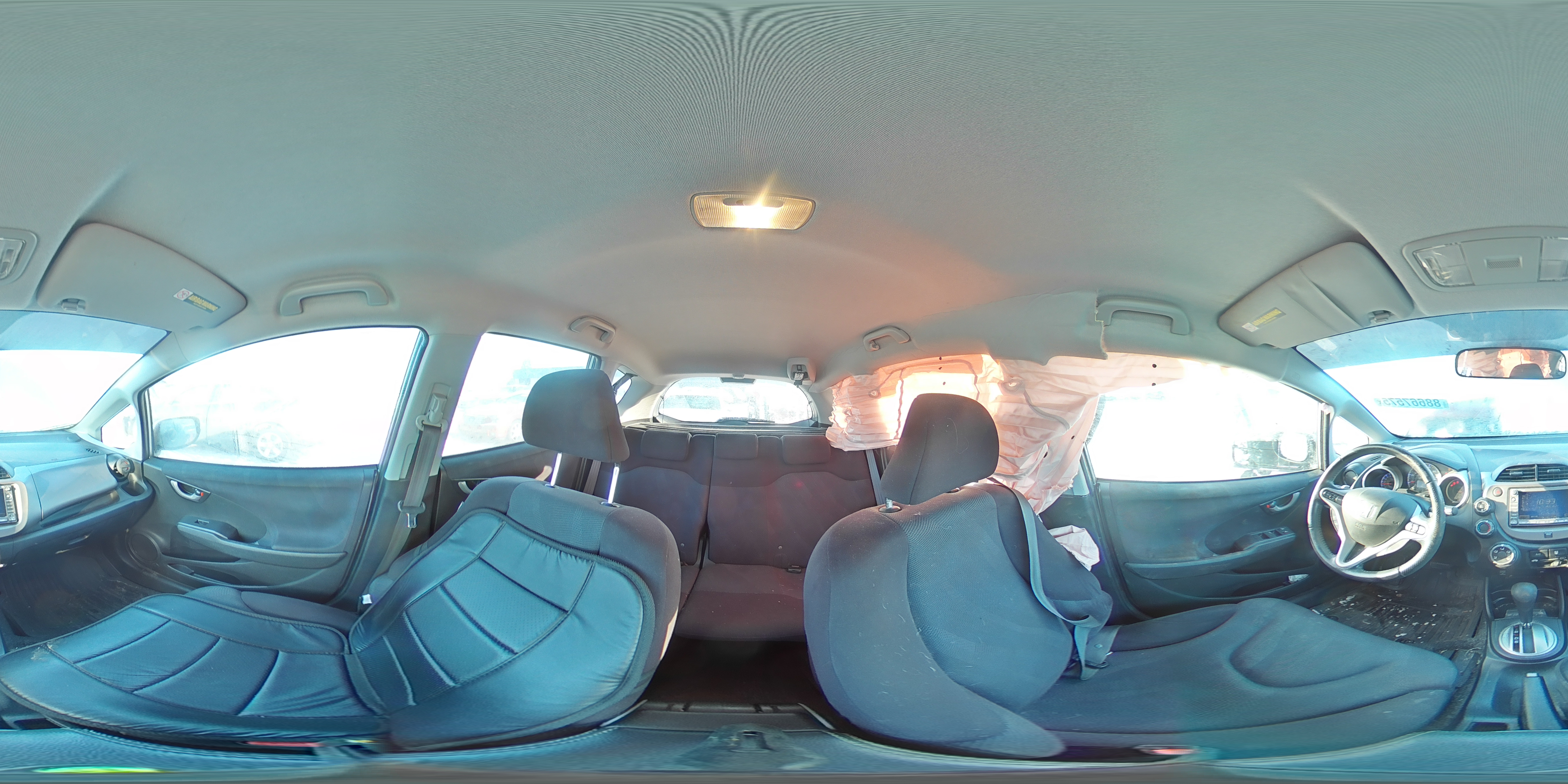 2010 Honda Fit - Image 14