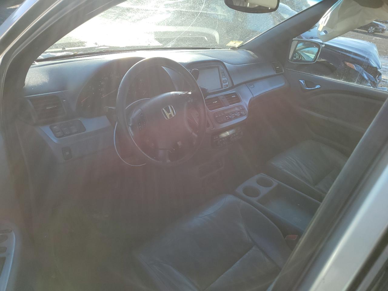 2008 Honda Odyssey - Image 8