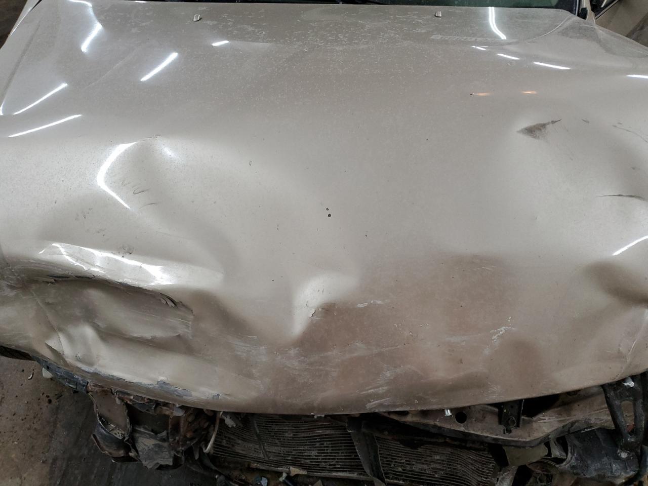 2000 Toyota Avalon - Image 13