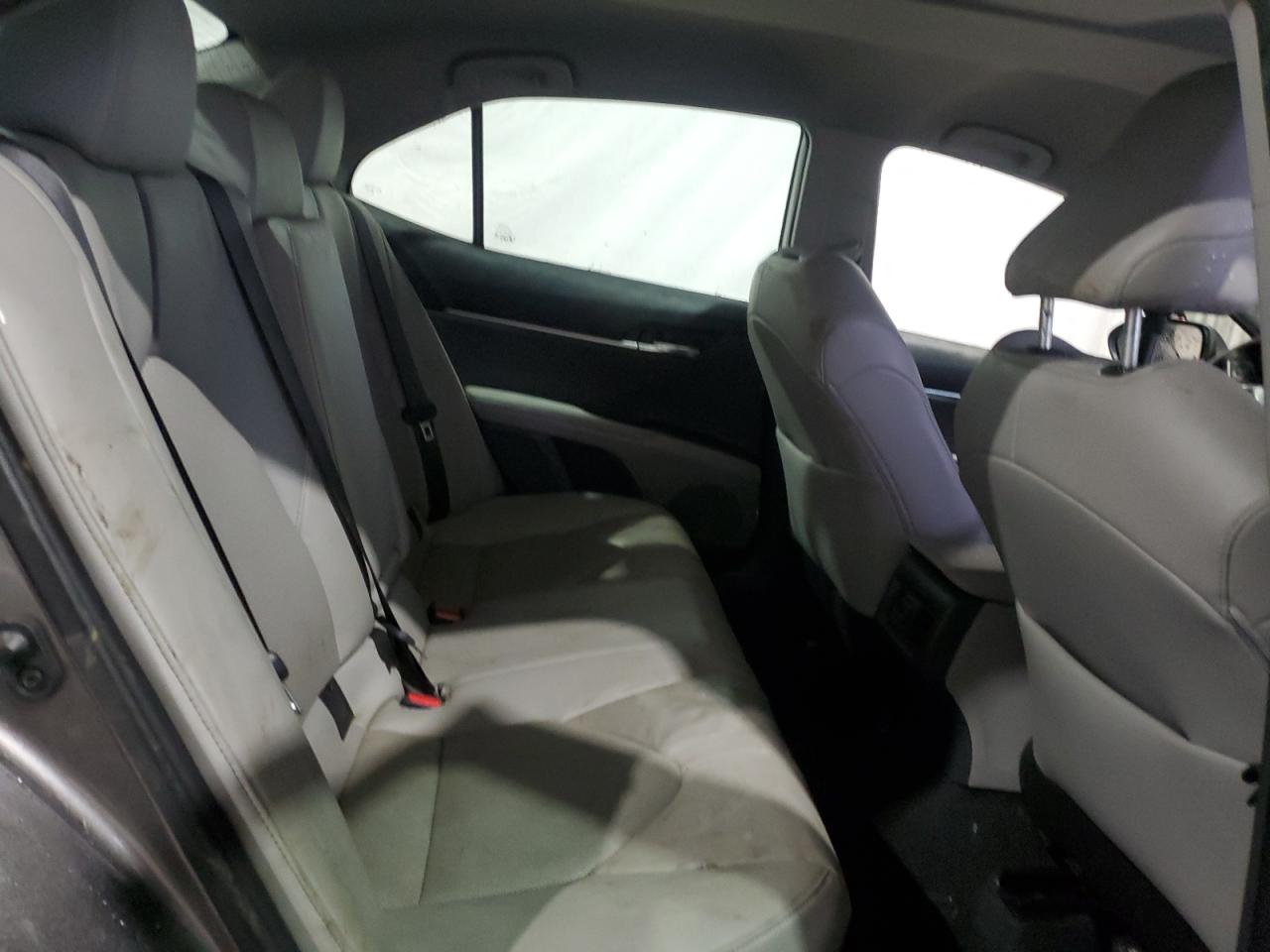 2022 Toyota Camry - Image 10