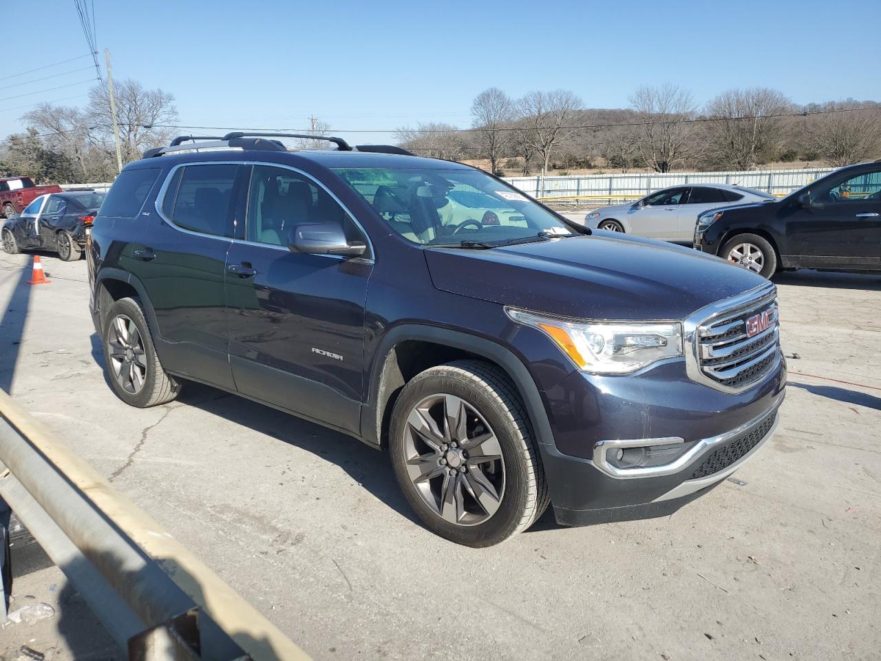 2018 GMC Acadia - Image 4