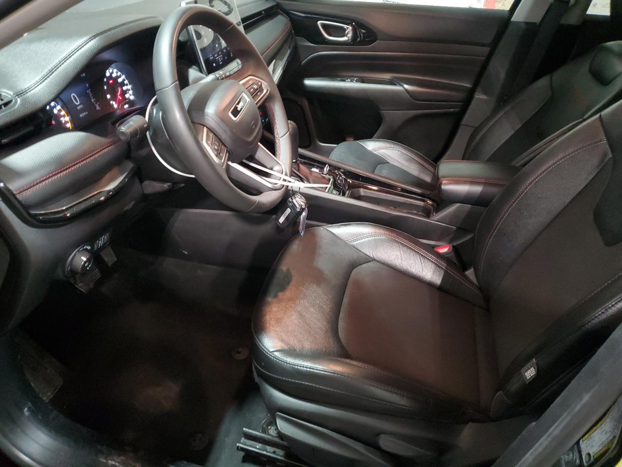 2022 Jeep Compass - Image 7